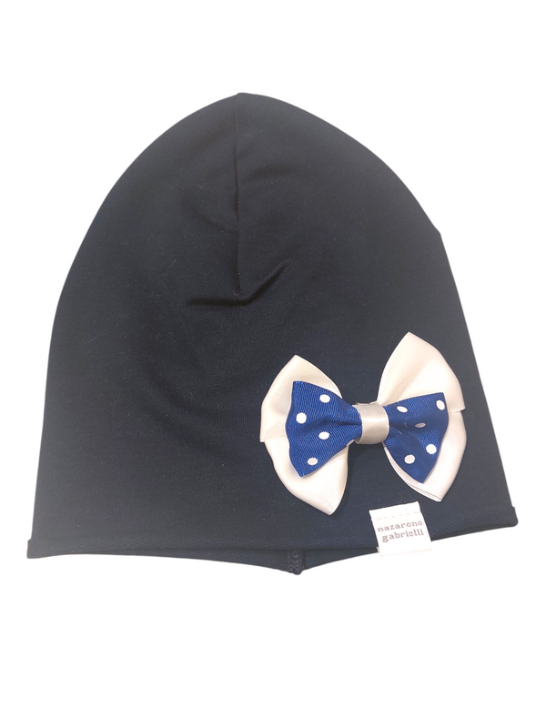 Cappellino con fiocco