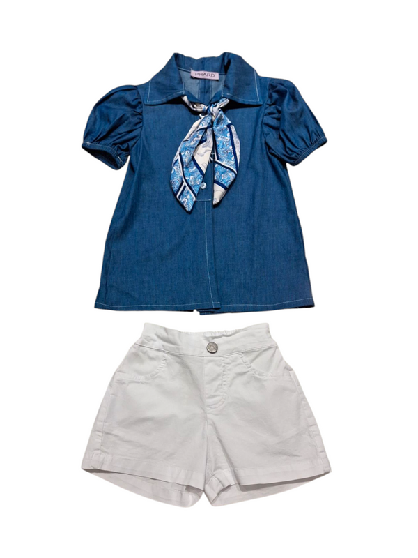 Completo con foulard